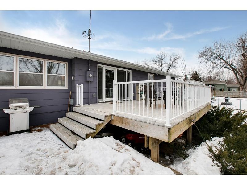 1348 17th St W, Hastings, MN 55033
