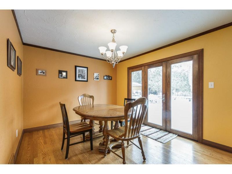 15509 Red Oaks Rd SE, Prior Lake, MN 55372