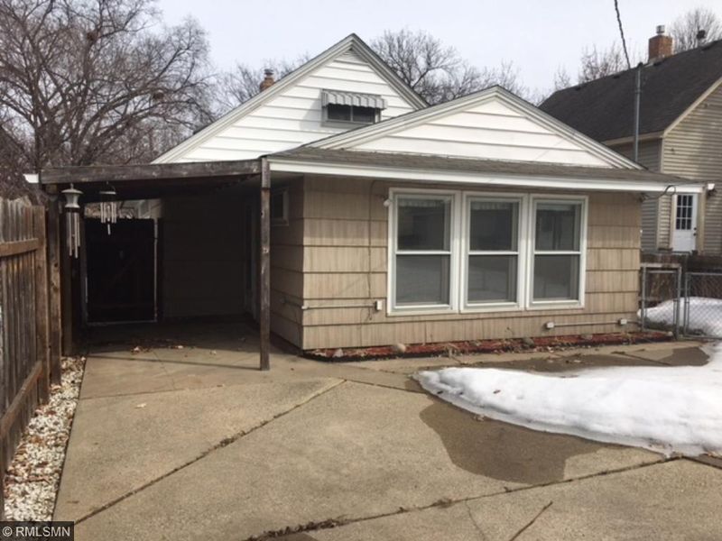 2816 38th Ave S, Minneapolis, MN 55406