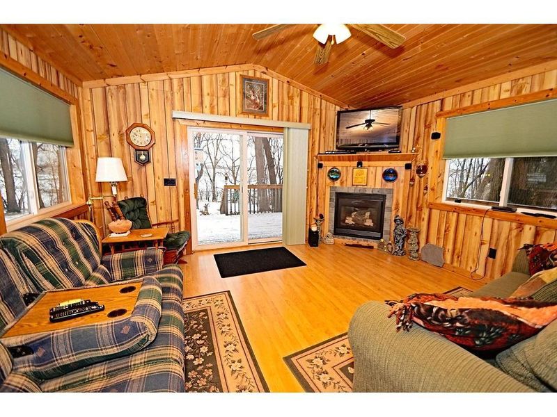 2751 Lonsdale Blvd W, Northfield, MN 55057