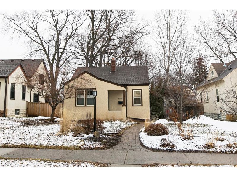 5045 17th Ave S, Minneapolis, MN 55417