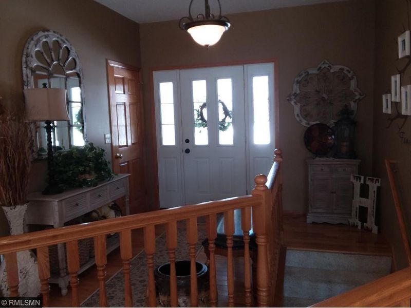 2670 Pine Ridge Blvd, Red Wing, MN 55066