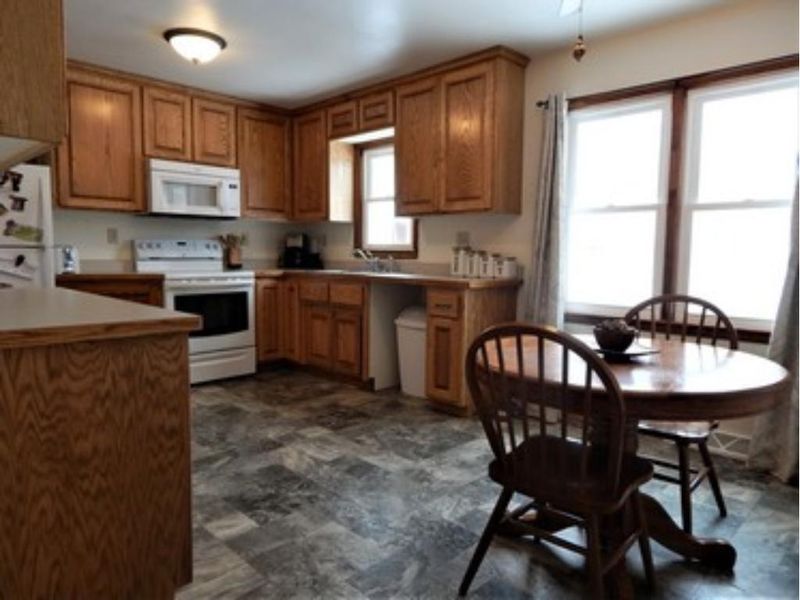 315 7th Ave SE, Pine City, MN 55063
