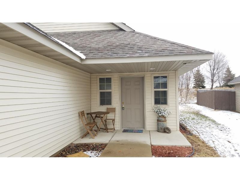 1806 Buffalo Run Rd, Buffalo, MN 55313