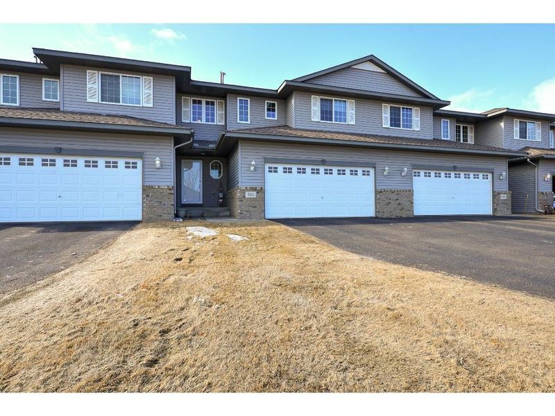 701 Independence Dr NW, Big Lake, MN 55309