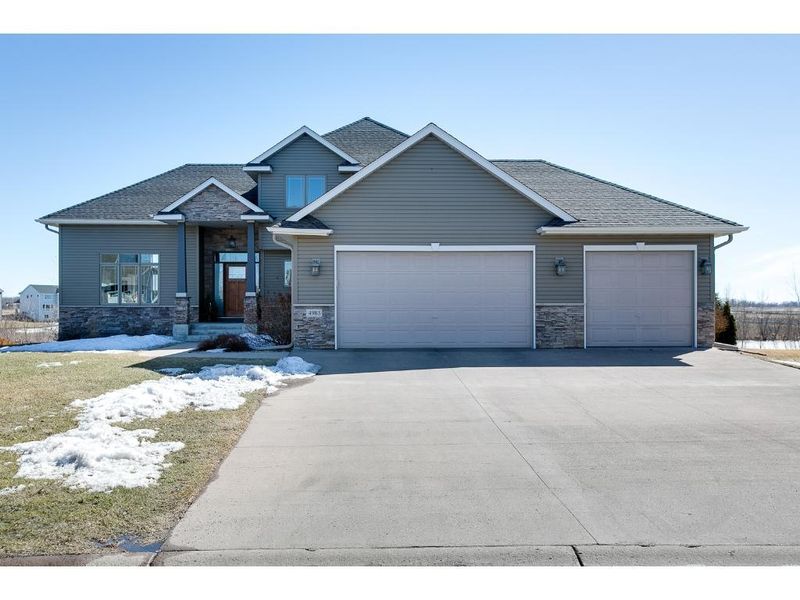 4983 200th St N, Forest Lake, MN 55025