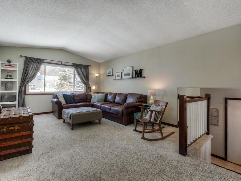 7495 Berkshire Way, Maple Grove, MN 55311