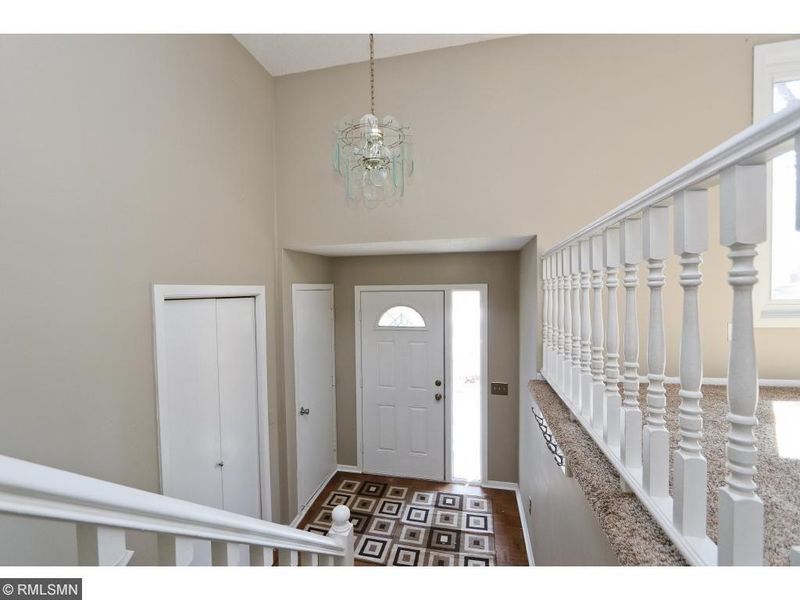 2195 67th St E, Inver Grove Heights, MN 55077