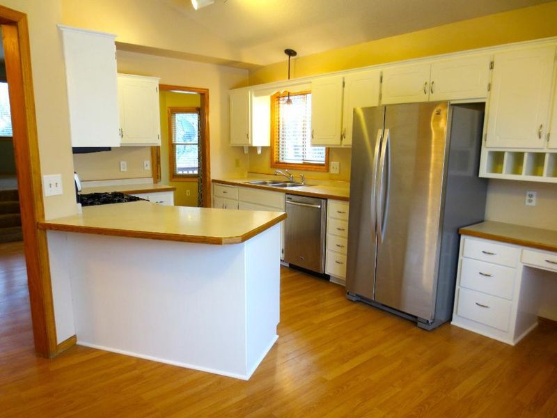 14735 Quentin Ave S, Savage, MN 55378