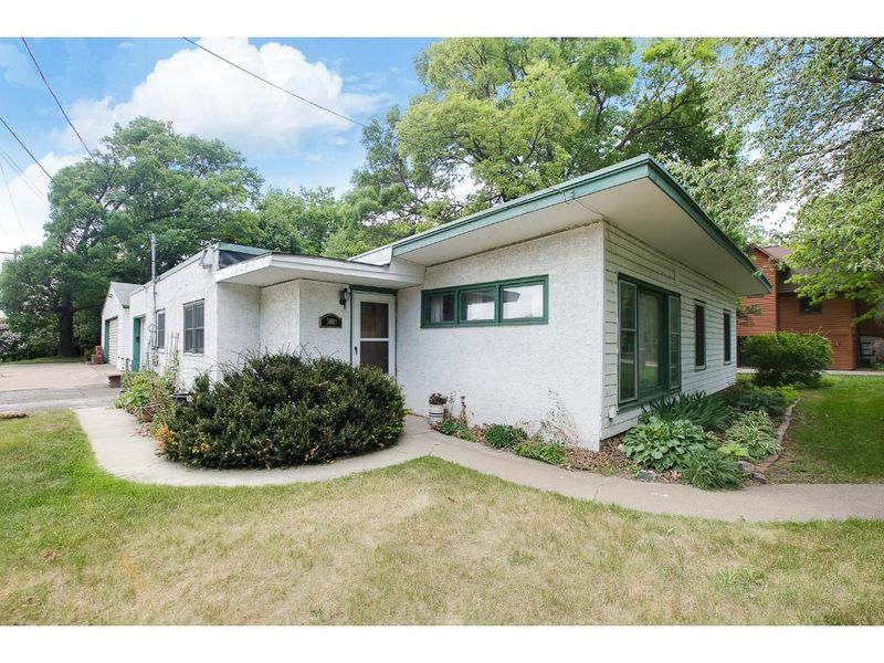 3609 Pascal Ave, New Brighton, MN 55112