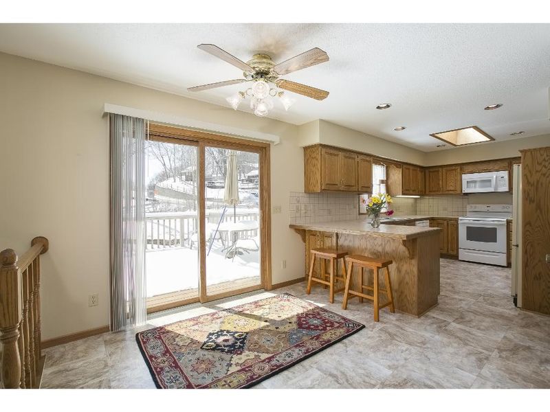 4448 Manchester Rd, Mound, MN 55364