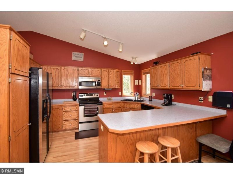 30575 149th St NW, Princeton, MN 55371