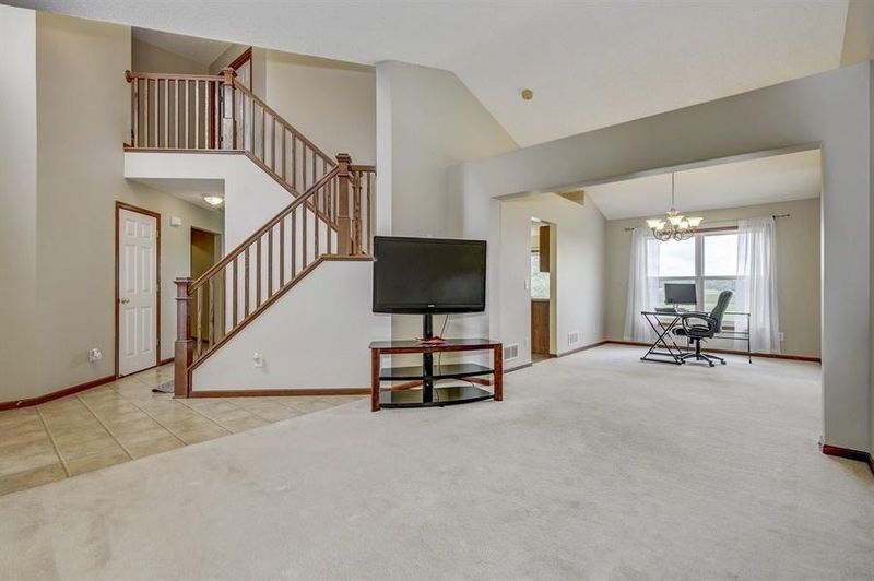 10185 41st Pl NE, Saint Michael, MN 55376