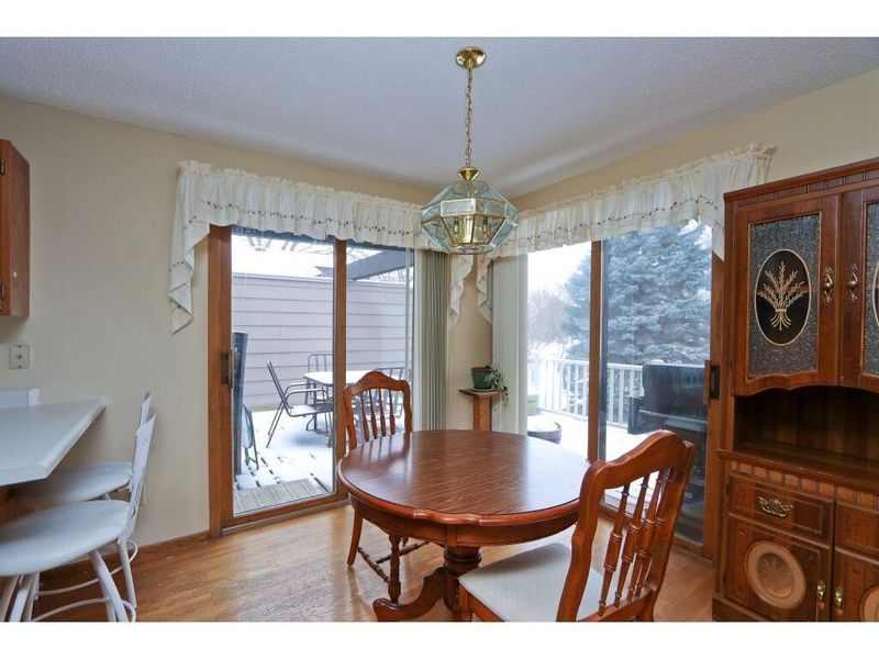 14625 Hampshire Pl, Burnsville, MN 55306