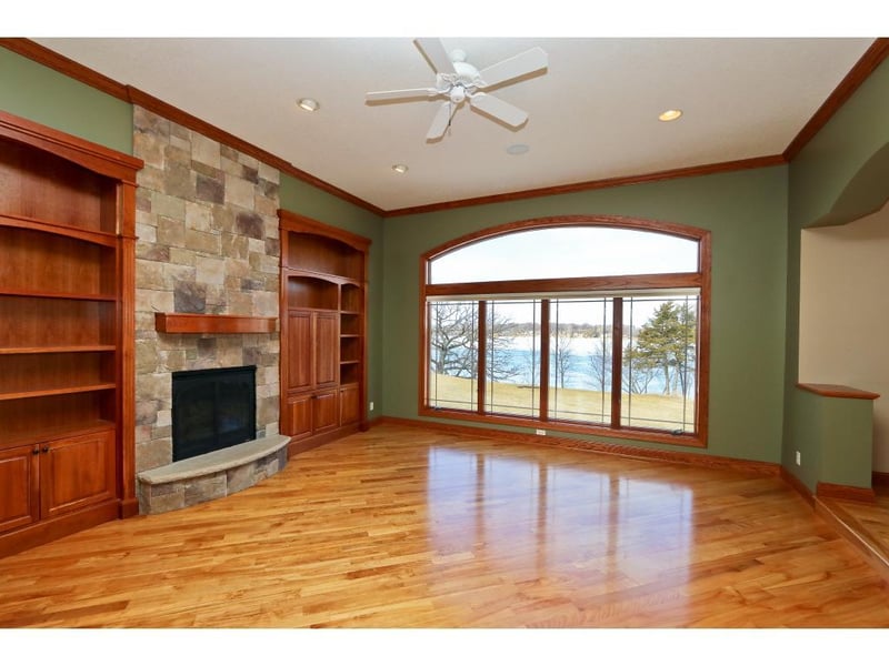 428 Lake Ct, Winsted, MN 55395