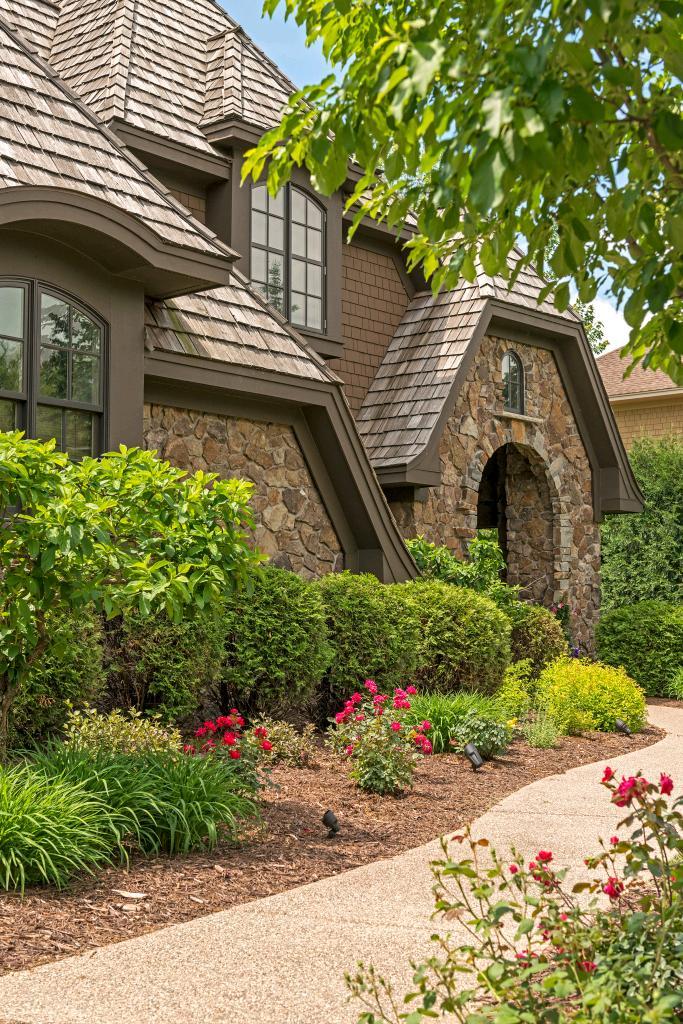 16175 Crosby Cove Rd, Minnetonka, MN 55391