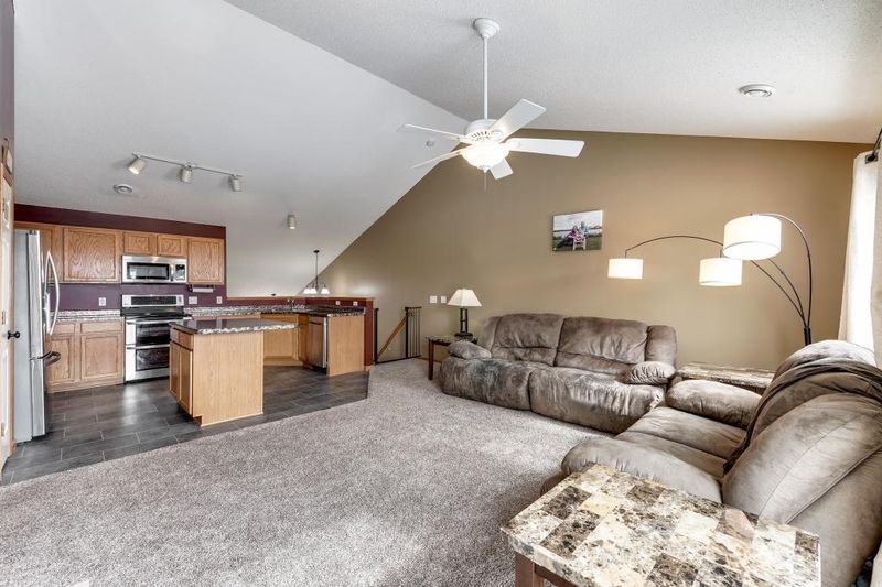 15739 France Way, Apple Valley, MN 55124