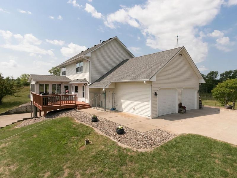 929 119th St NW, Monticello, MN 55362