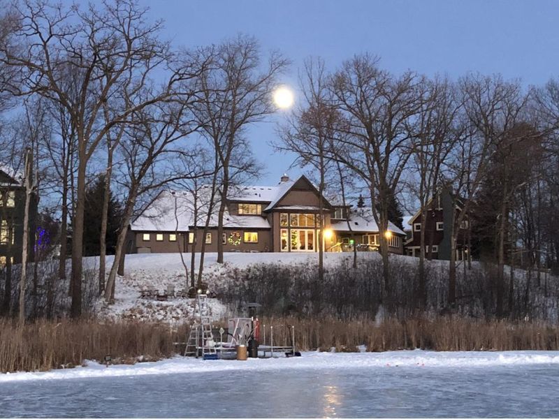 6585 Willow Ct, Mound, MN 55364
