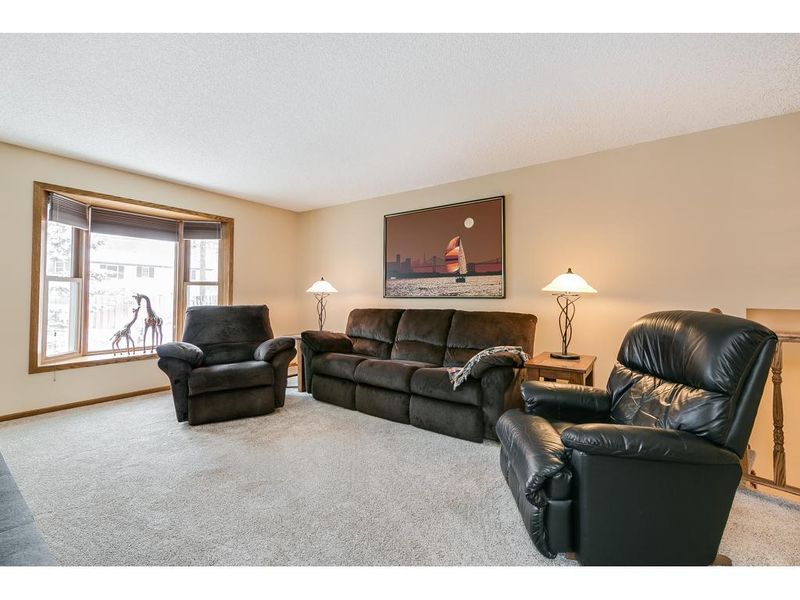 128 New Brighton Rd, New Brighton, MN 55112