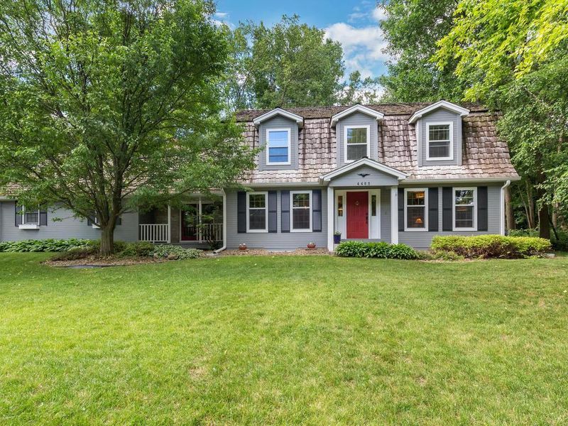4465 Oak Chase Way, Eagan, MN 55123