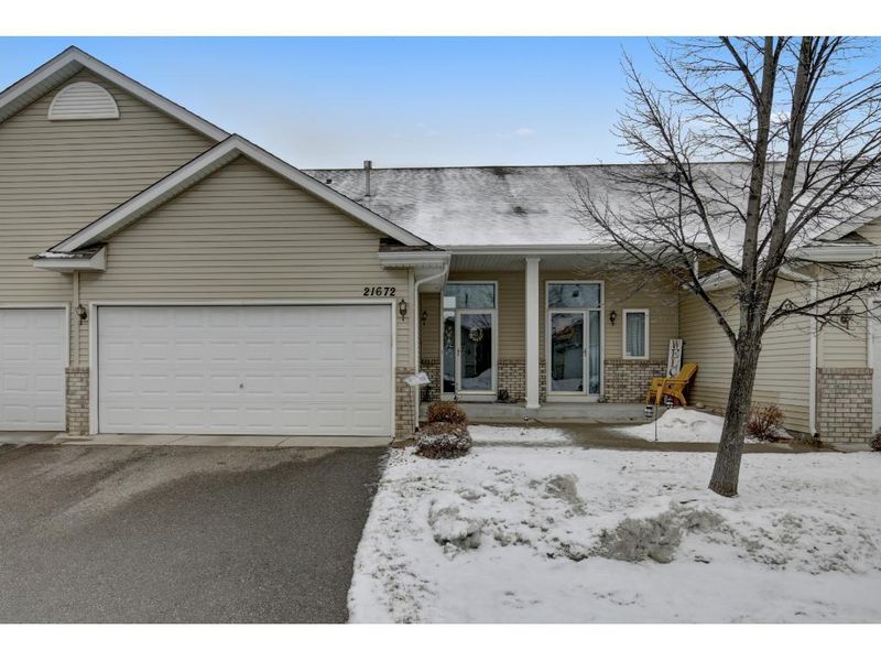 21672 Linden Way, Rogers, MN 55374