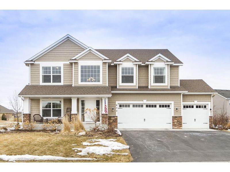 850 Yellowstone Trl, Waconia, MN 55387