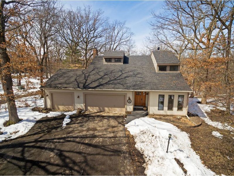 15730 County Road 5, Burnsville, MN 55306