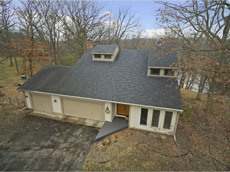 15730 County Road 5, Burnsville, MN 55306