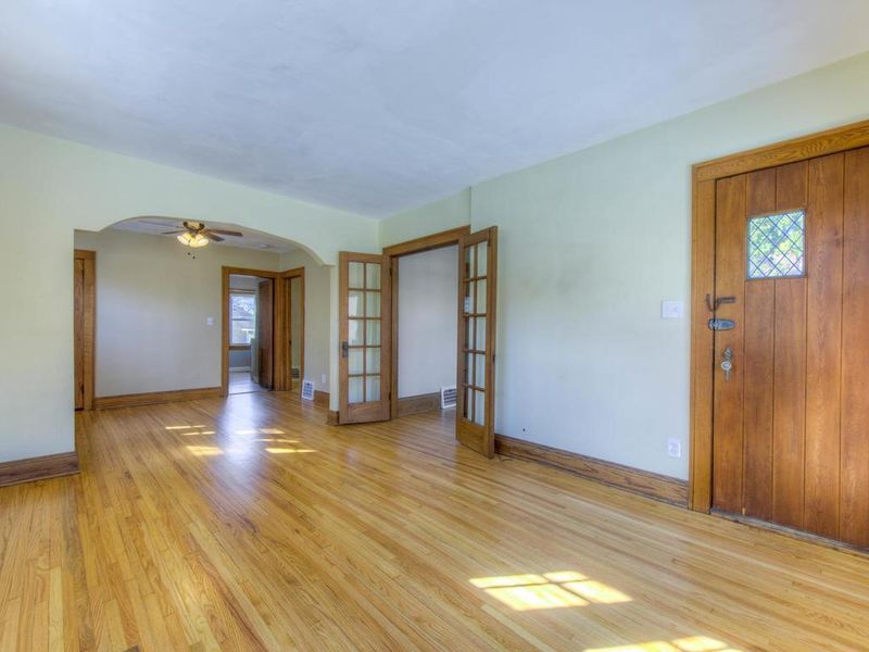 1540 Canfield Ave, Saint Paul, MN 55108