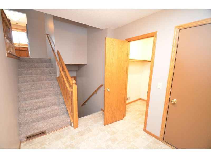 13165 Marigold St NW, Coon Rapids, MN 55448