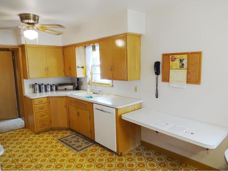 2700 Stinson Blvd #N, Minneapolis, MN 55418