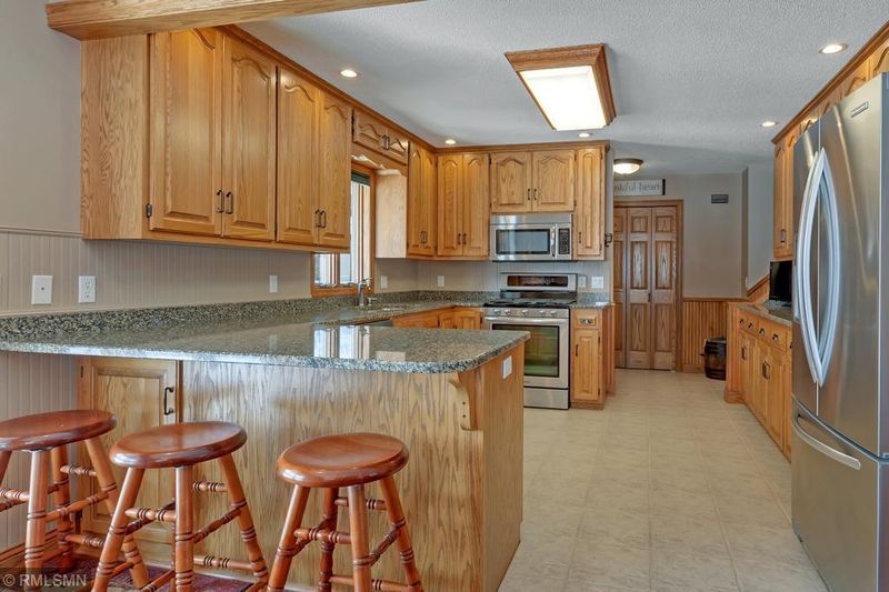 8703 425th St, Rice, MN 56367