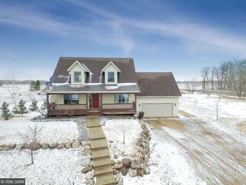 17230 313th Ave NW, Princeton, MN 55371