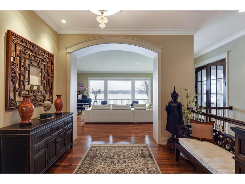 1075 Tonkawa Rd, Long Lake, MN 55356