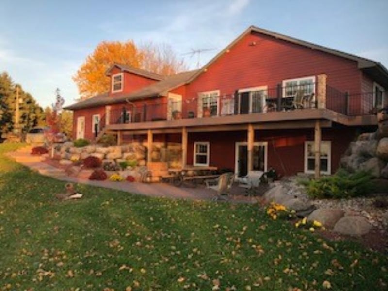 42128 Woodchuck Ln, Kilkenny, MN 56052
