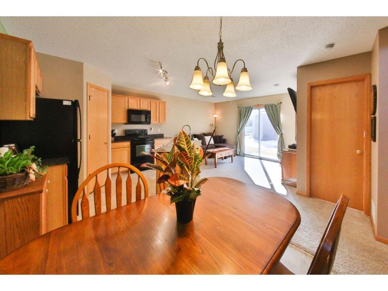 9184 Goodrich Dr, Monticello, MN 55362