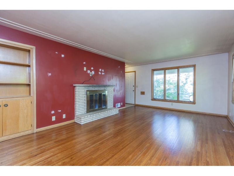 6021 Penn Ave S, Minneapolis, MN 55419