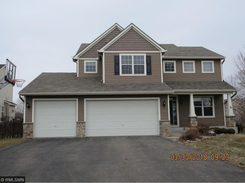 8530 Allegheny Cir, Victoria, MN 55386