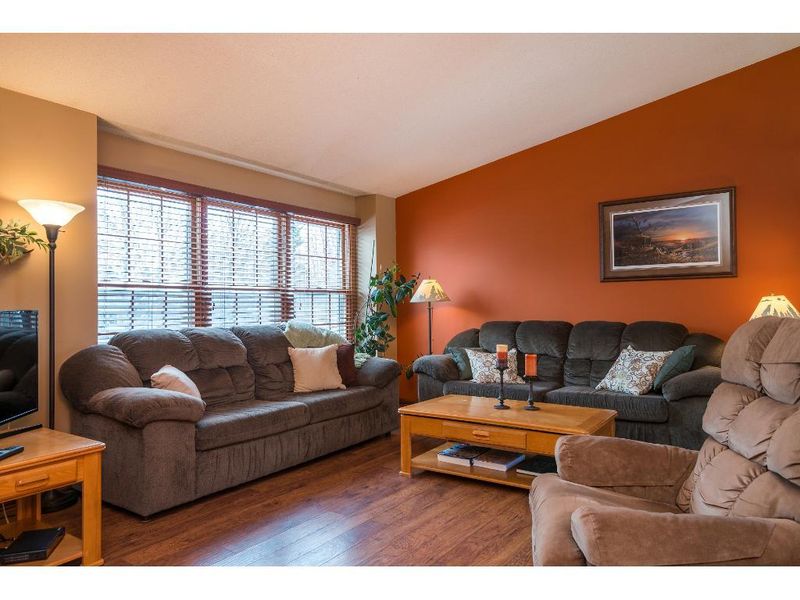 3928 87th Ln NE, Circle Pines, MN 55014