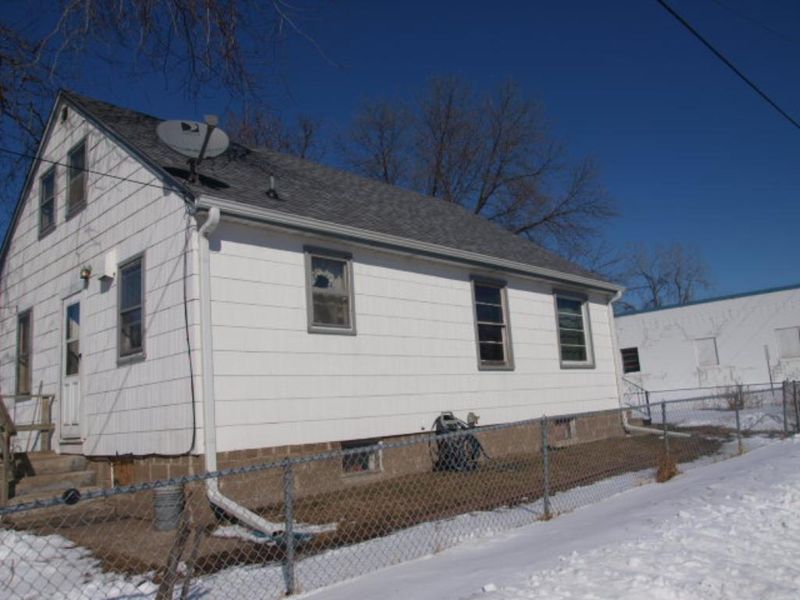 3800 3rd St NE, Columbia Heights, MN 55421