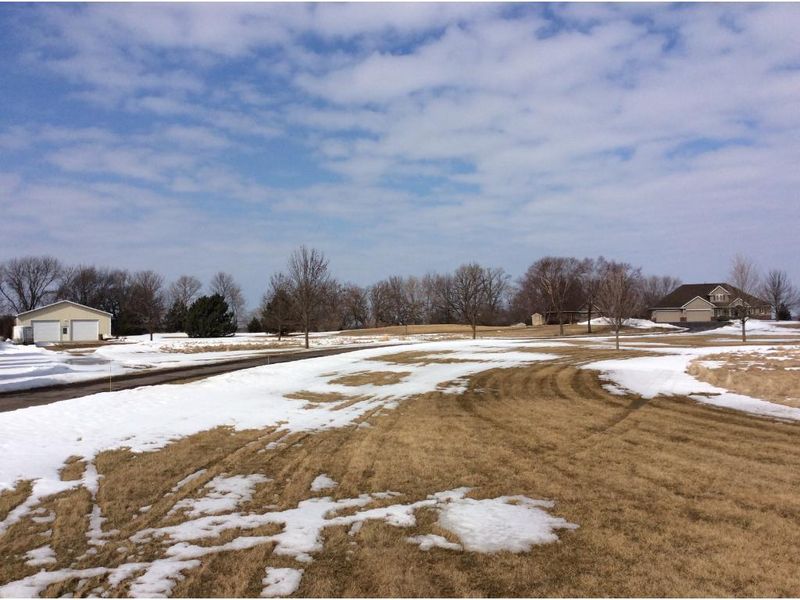 26380 Redwing Ave, New Prague, MN 56071