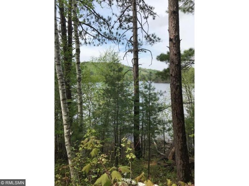 6233 Sunset Cir, Biwabik, MN 55708
