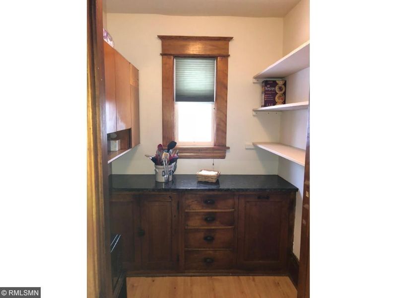 643 Jefferson Ave, Saint Paul, MN 55102