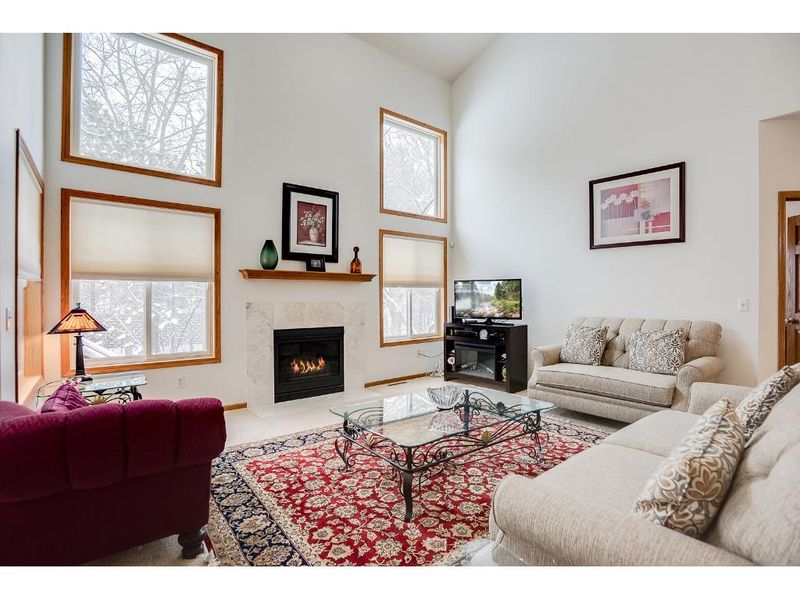 8781 Inverness Rd, Woodbury, MN 55125