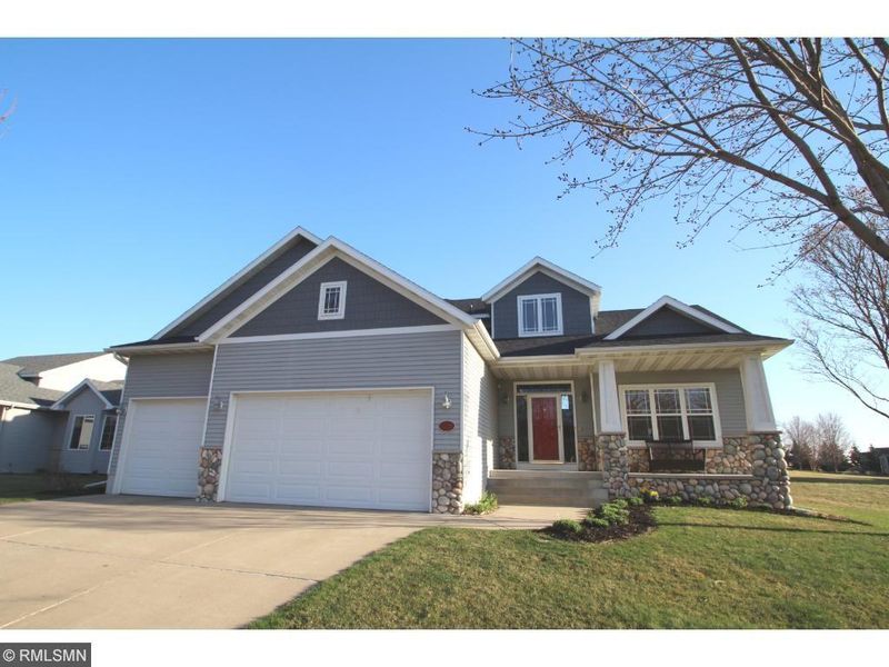 1609 36th St S, Saint Cloud, MN 56301