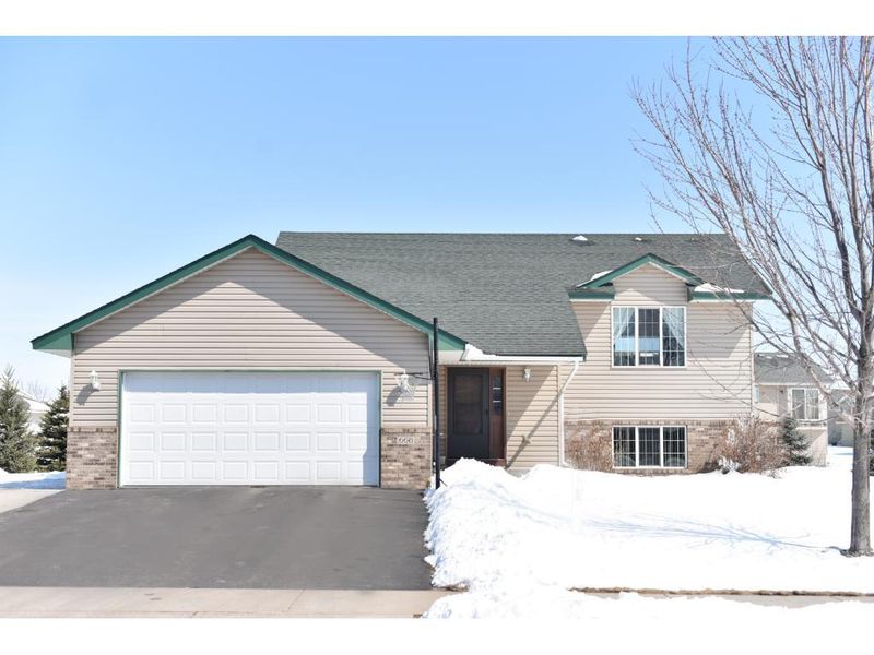 668 Juliet Ave, Clearwater, MN 55320