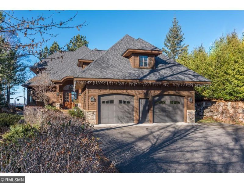 21763 Holman Point Dr, Nisswa, MN 56468
