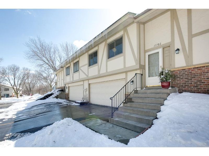 13782 78th Ave N, Maple Grove, MN 55311