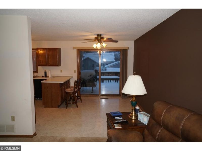 611 Baxter St N, Champlin, MN 55316